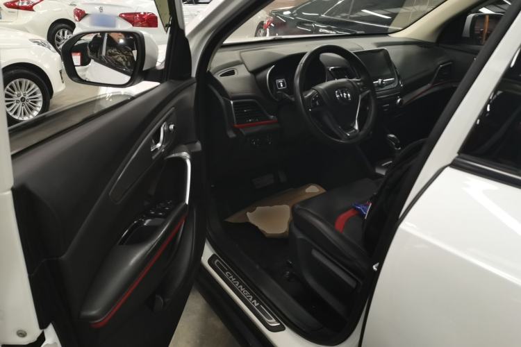 Used CHANGAN CS55 2019 1.5T Automatic Colorful Edition China VI Standard Driver Seat