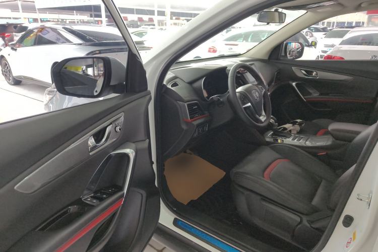 Used CHANGAN CS55 2019 1.5T Automatic Colorful Edition China VI Standard Driver Seat