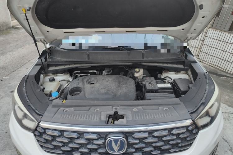 Used CHANGAN CS55 2019 1.5T Automatic Colorful Edition China VI Standard Engine Bay