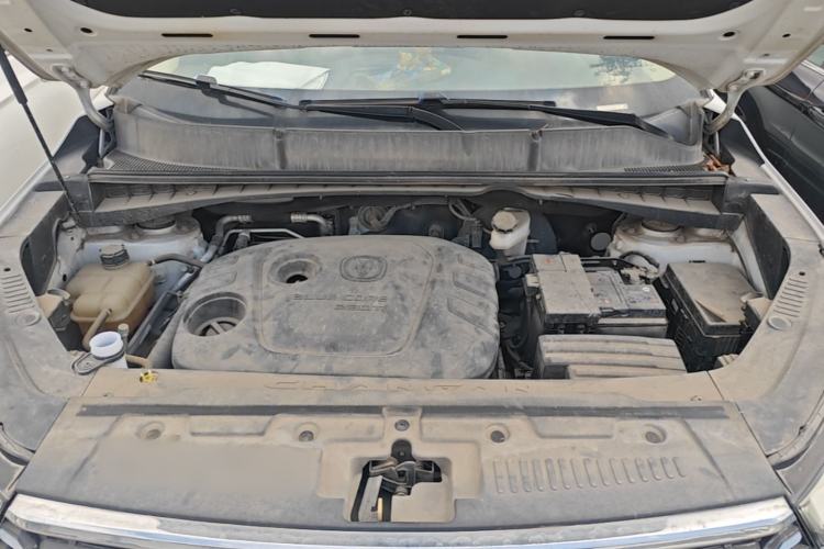 Used CHANGAN CS55 2019 1.5T Automatic Colorful Edition China VI Standard Engine Bay