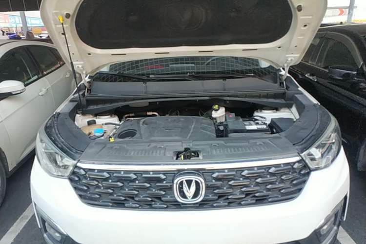 Used CHANGAN CS55 2019 1.5T Automatic Xuan Dong Model China VI Standard Engine Bay