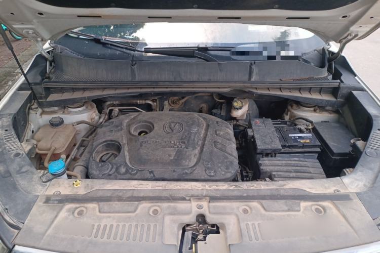 Used CHANGAN CS55 2019 1.5T Automatic Colorful Edition China VI Standard Engine Bay