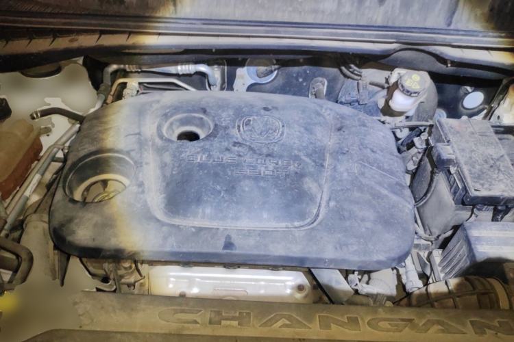 Used CHANGAN CS55 2019 1.5T Automatic Colorful Edition China VI Standard Engine Bay