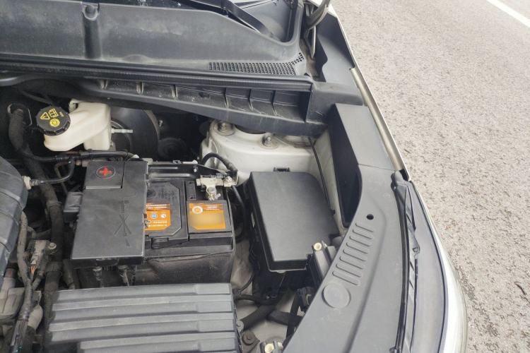 Used CHANGAN CS55 2019 1.5T Automatic Cool Edition China VI Standard Engine Bay Left