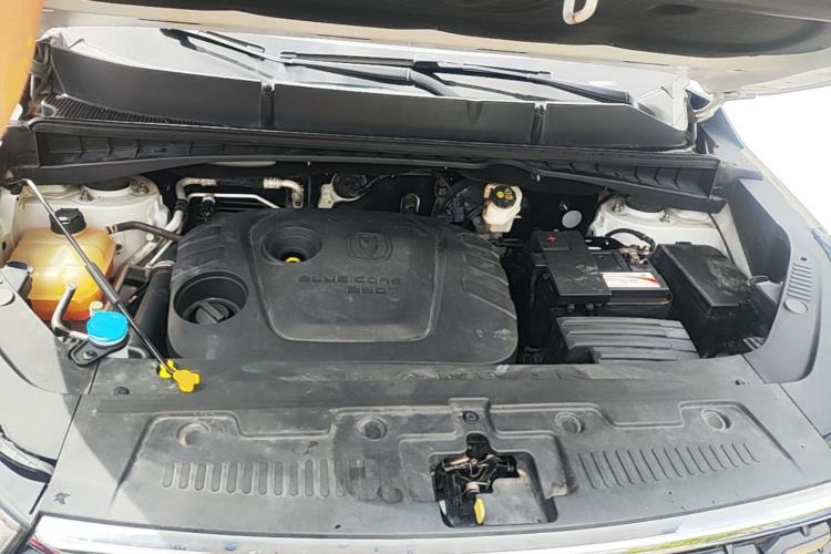 Used CHANGAN CS55 2019 1.5T Automatic Colorful Edition China VI Standard Engine Bay