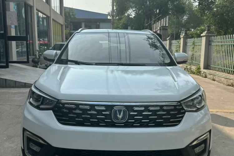 Used CHANGAN CS55 2019 1.5T Manual Colorful Model China VI Standard Exterior 10