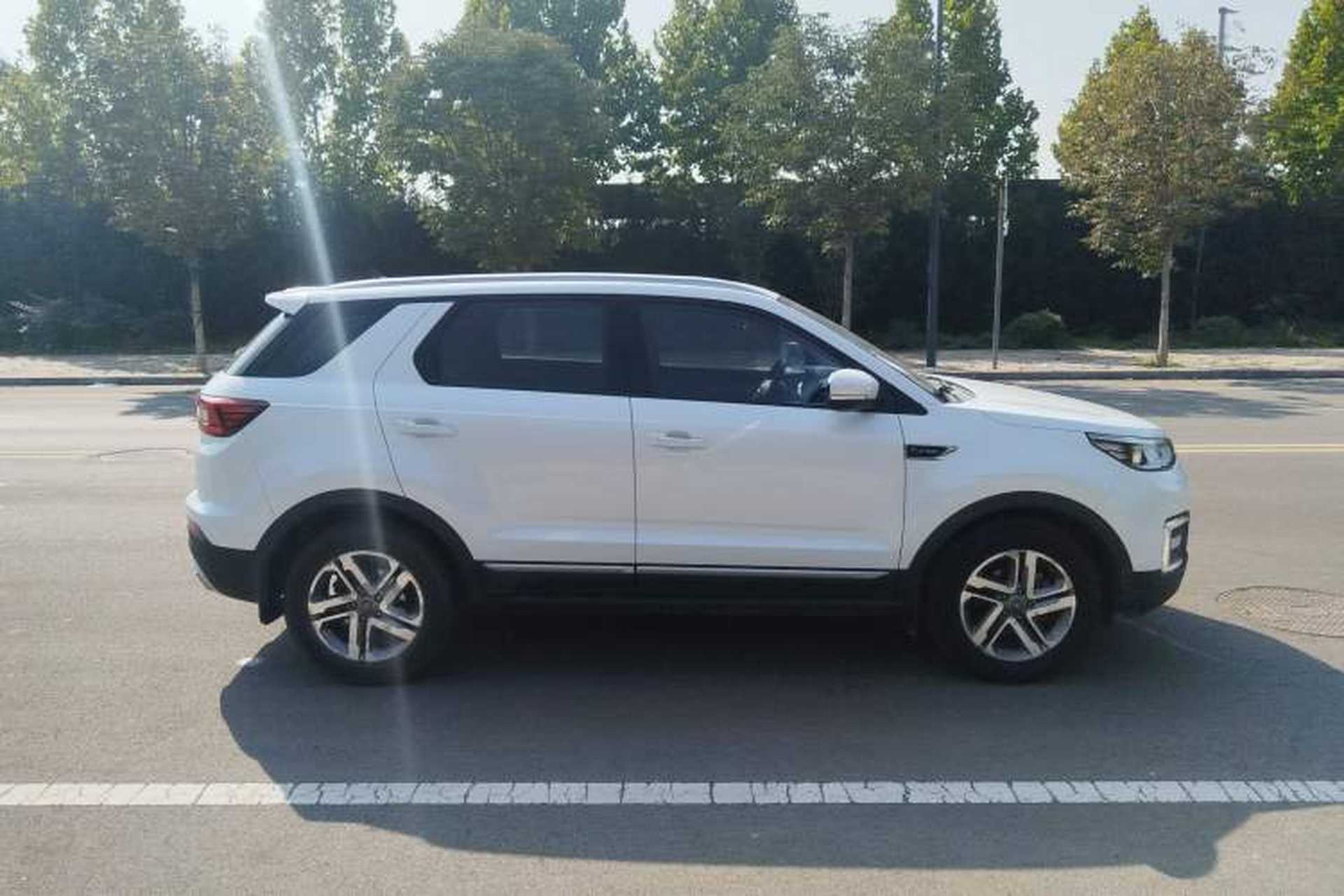 Used CHANGAN CS55 2019 1.5T Automatic Colorful Edition China VI Standard Exterior 2