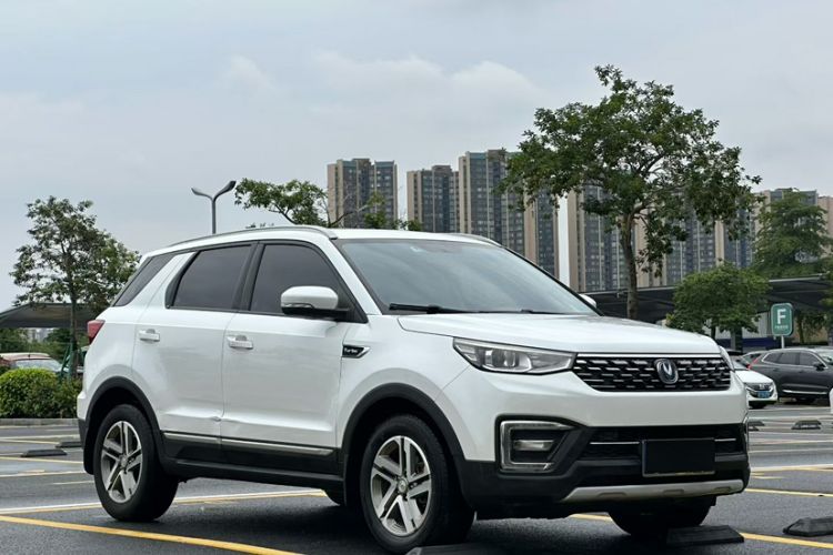 Used CHANGAN CS55 2019 1.5T Automatic Colorful Edition China VI Standard Exterior 3