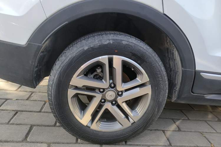 Used CHANGAN CS55 2019 1.5T Automatic Colorful Edition China VI Standard Exterior 5