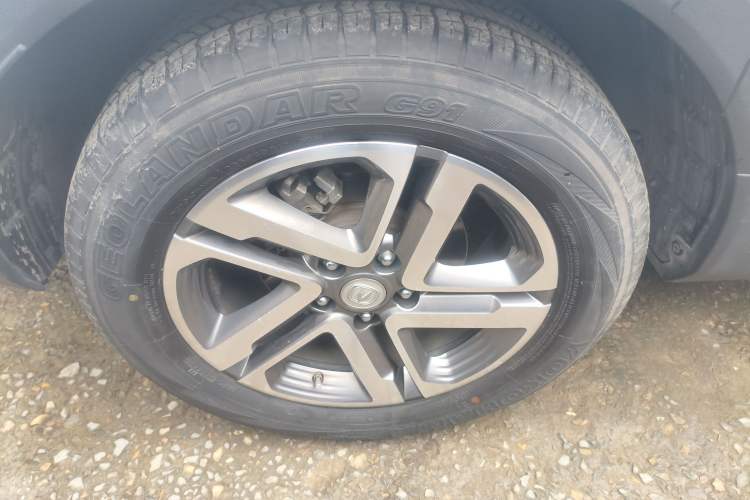 Used CHANGAN CS55 2019 1.5T Automatic Colorful Edition China VI Standard Exterior 5