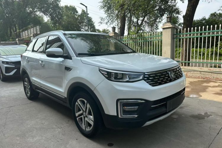 Used CHANGAN CS55 2019 1.5T Manual Colorful Model China VI Standard Exterior 6