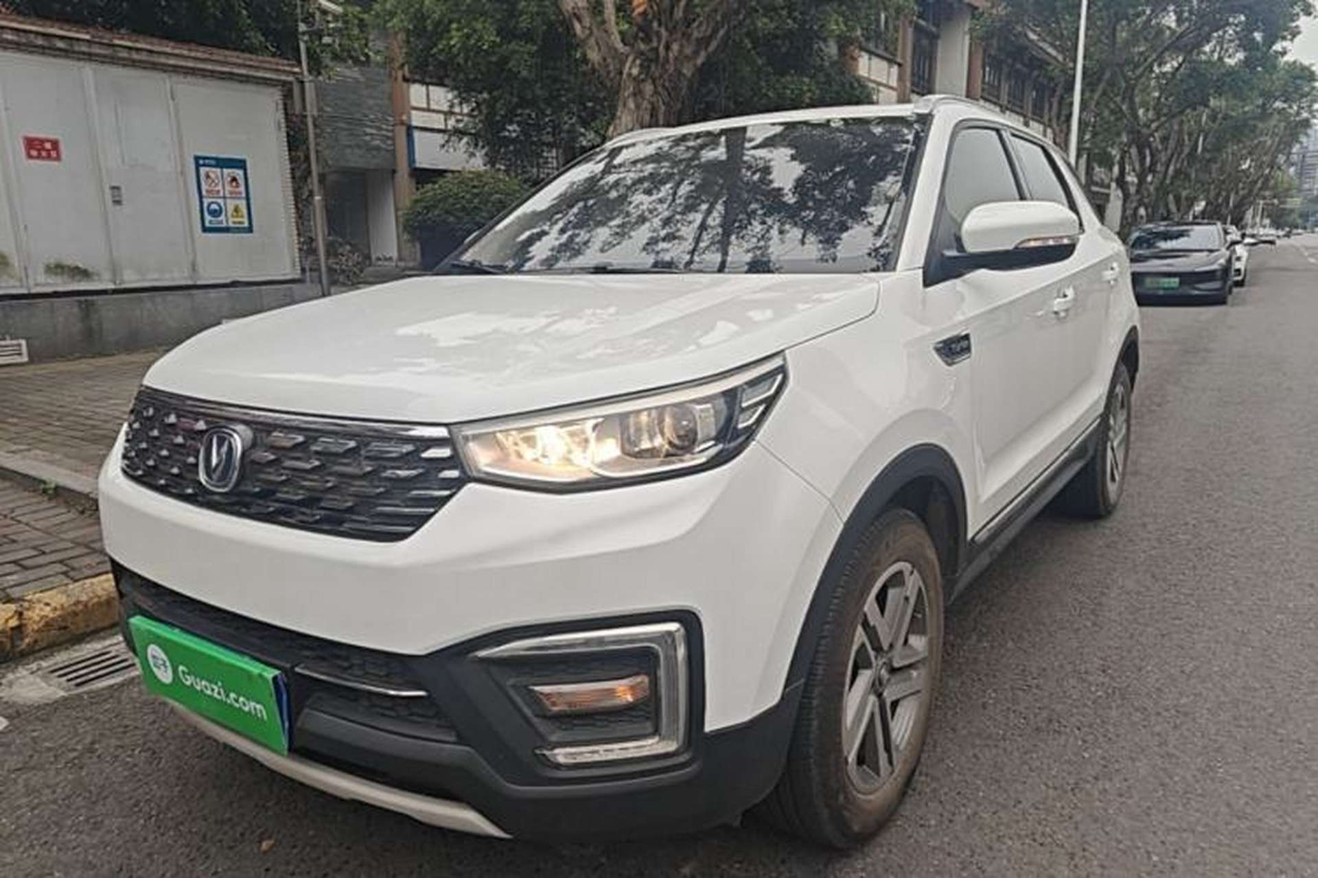 Used CHANGAN CS55 2019 1.5T Automatic Xuan Dong Model China VI Standard Front Left 45 Deg