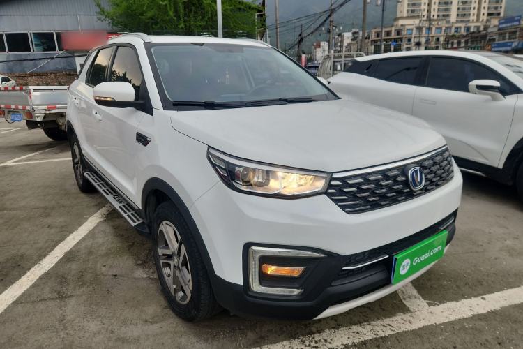 Used CHANGAN CS55 2019 1.5T Manual Colorful Model China VI Standard Front Right 45 Deg