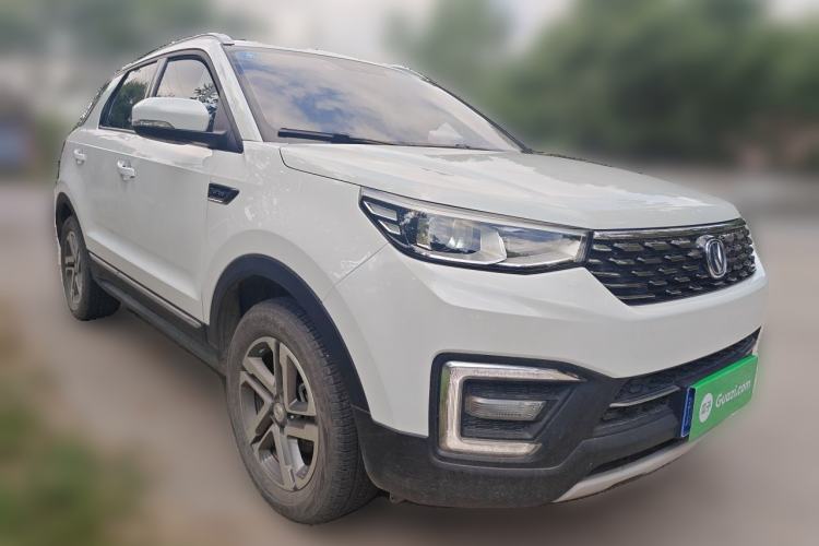 Used CHANGAN CS55 2019 1.5T Manual Colorful Model China VI Standard Front Right 45 Deg