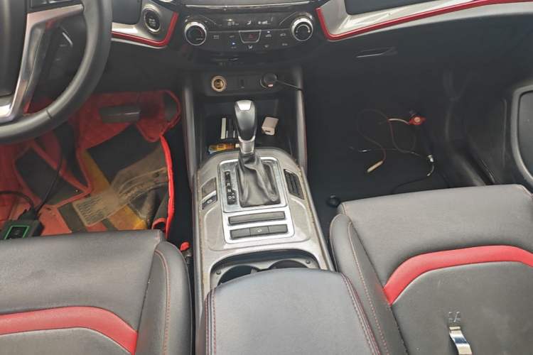 Used CHANGAN CS55 2019 1.5T Automatic Colorful Edition China VI Standard Gear Lever
