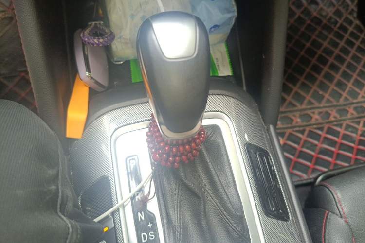 Used CHANGAN CS55 2019 1.5T Automatic Colorful Edition China VI Standard Gear Lever