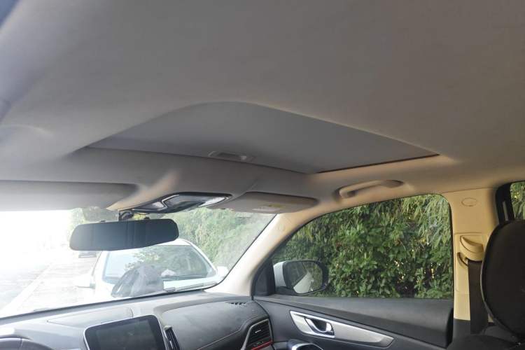 Used CHANGAN CS55 2019 1.5T Manual Colorful Model China VI Standard Headliner