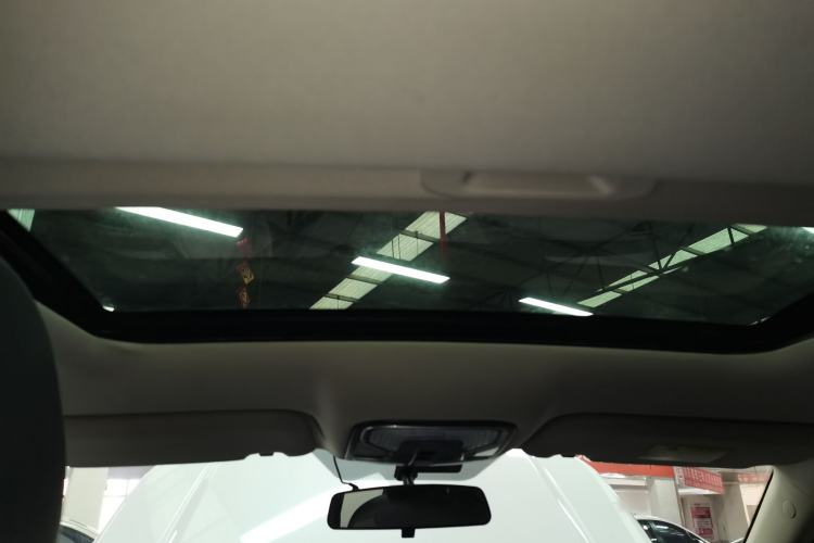Used CHANGAN CS55 2019 1.5T Automatic Colorful Edition China VI Standard Headliner