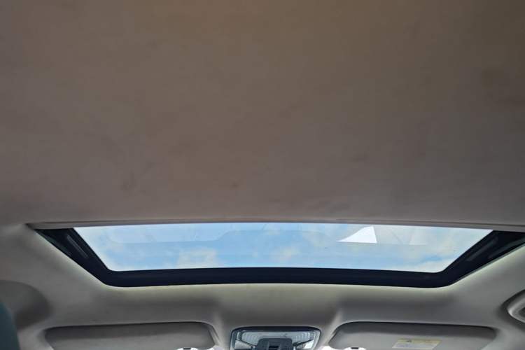 Used CHANGAN CS55 2019 1.5T Automatic Colorful Edition China VI Standard Headliner