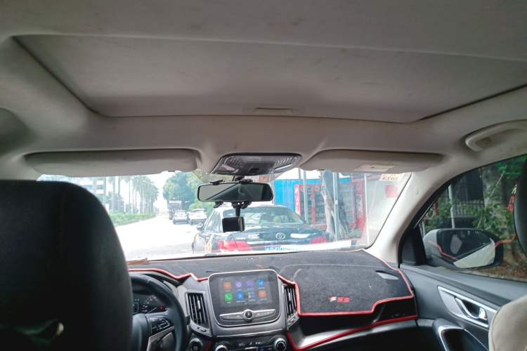 Used CHANGAN CS55 2019 1.5T Automatic Colorful Edition China VI Standard Headliner