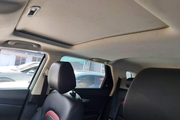 Used CHANGAN CS55 2019 1.5T Automatic Xuan Dong Model China VI Standard Headliner