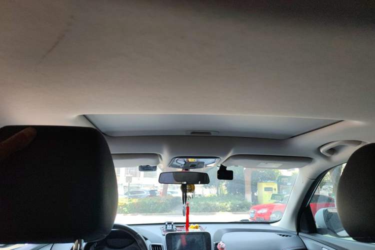 Used CHANGAN CS55 2019 1.5T Automatic Colorful Edition China VI Standard Headliner