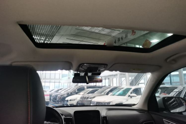 Used CHANGAN CS55 2019 1.5T Automatic Xuan Dong Model China VI Standard Headliner