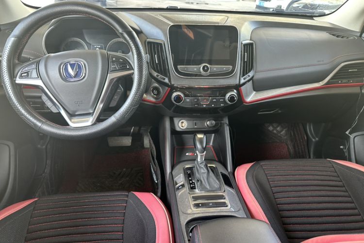 Used CHANGAN CS55 2019 1.5T Automatic Xuan Dong Model China VI Standard Interior 1