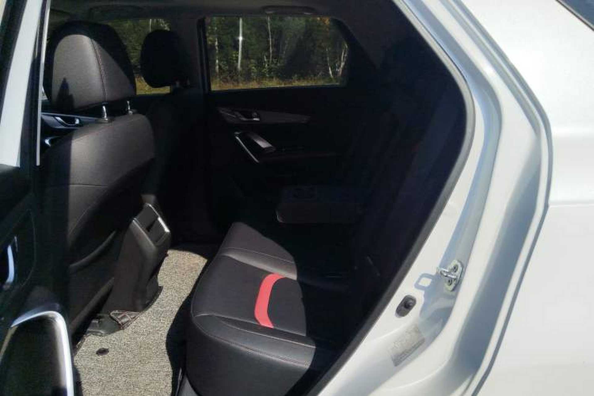 Used CHANGAN CS55 2019 1.5T Automatic Colorful Edition China VI Standard Interior 1