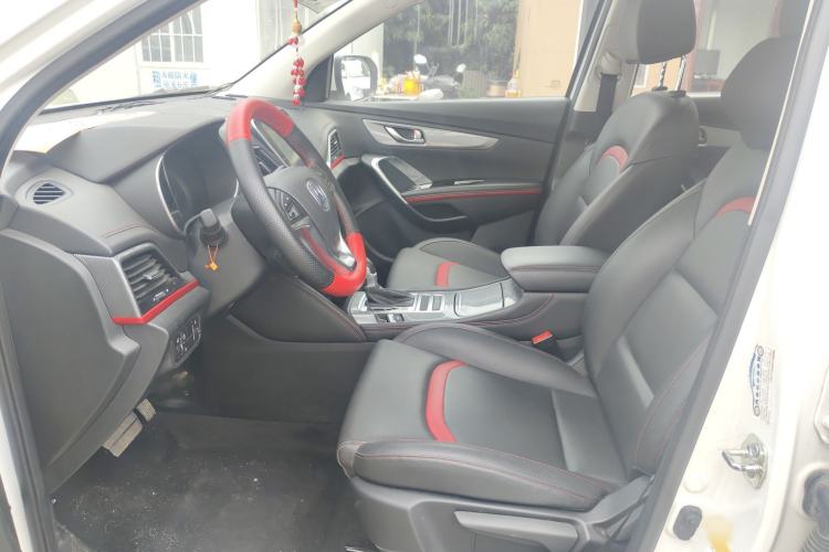 Used CHANGAN CS55 2019 1.5T Automatic Xuan Dong Model China VI Standard Interior 2