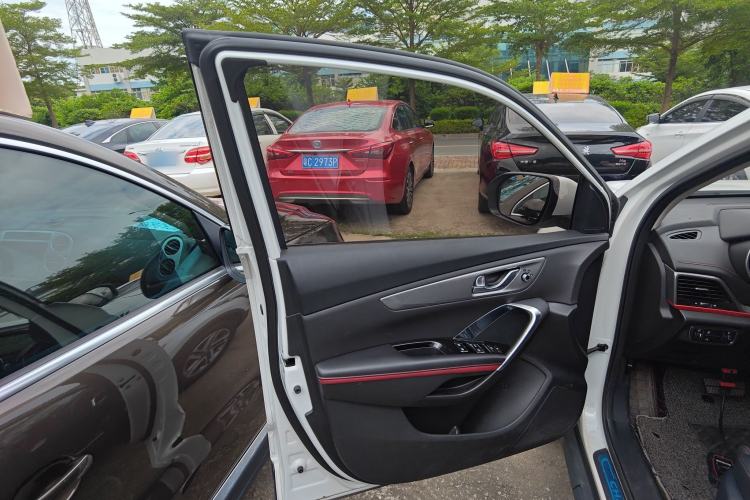Used CHANGAN CS55 2019 1.5T Automatic Colorful Edition China VI Standard Interior 7