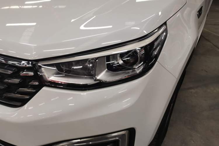 Used CHANGAN CS55 2019 1.5T Automatic Colorful Edition China VI Standard Left Front Headlight