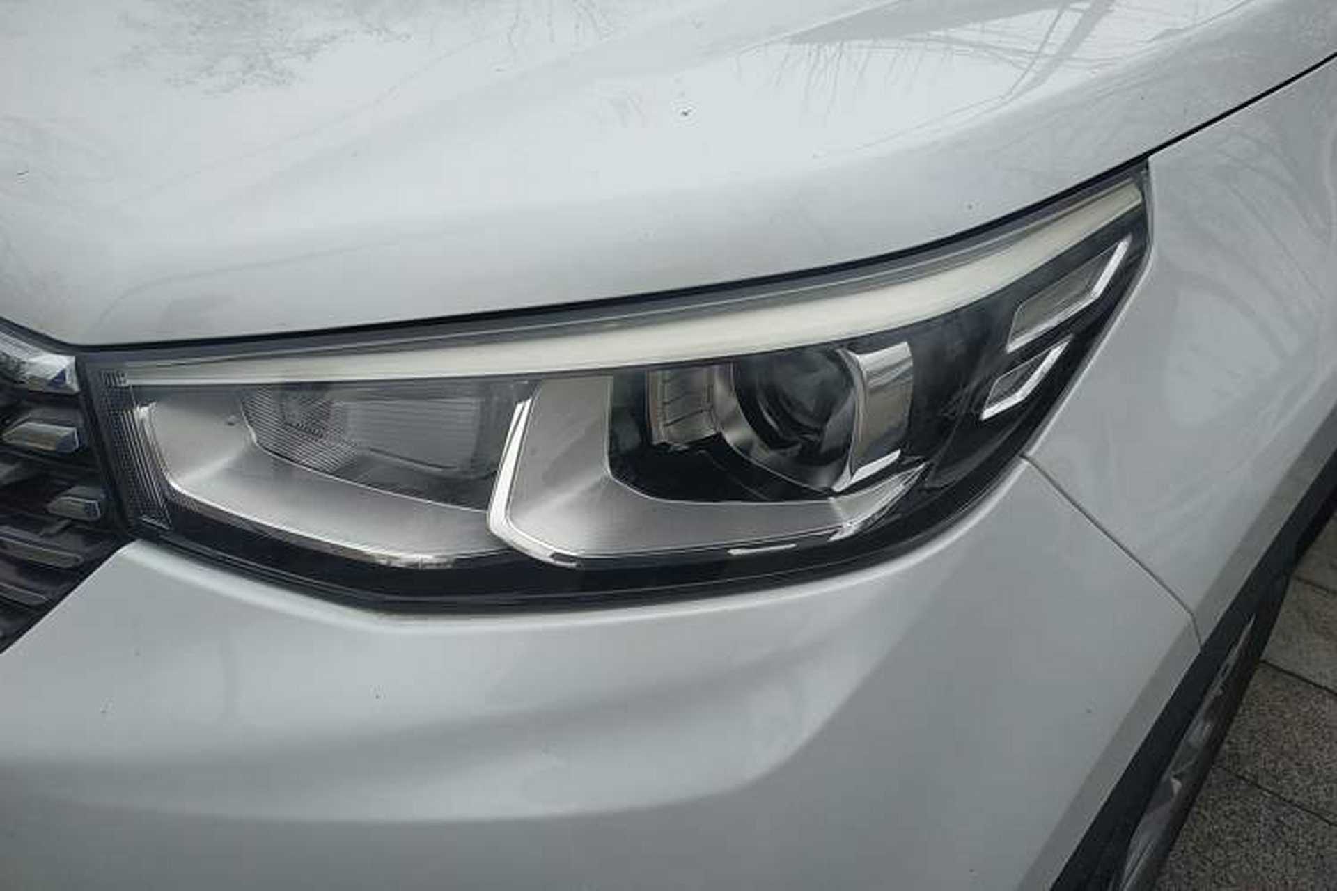 Used CHANGAN CS55 2019 1.5T Manual Colorful Model China VI Standard Left Front Headlight
