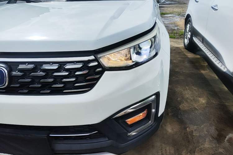 Used CHANGAN CS55 2019 1.5T Automatic Colorful Edition China VI Standard Left Front Headlight