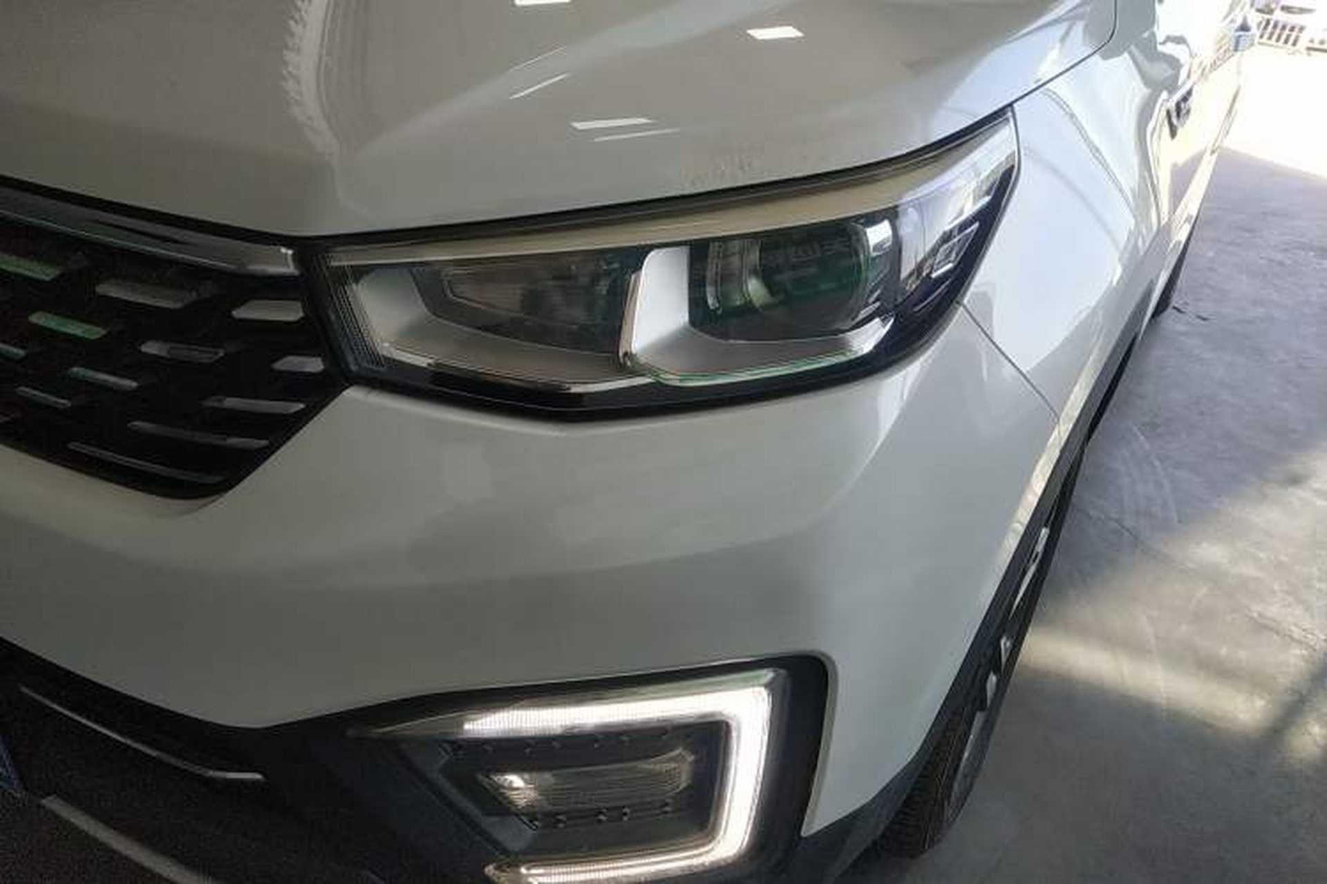 Used CHANGAN CS55 2019 1.5T Manual Colorful Model China VI Standard Left Front Headlight
