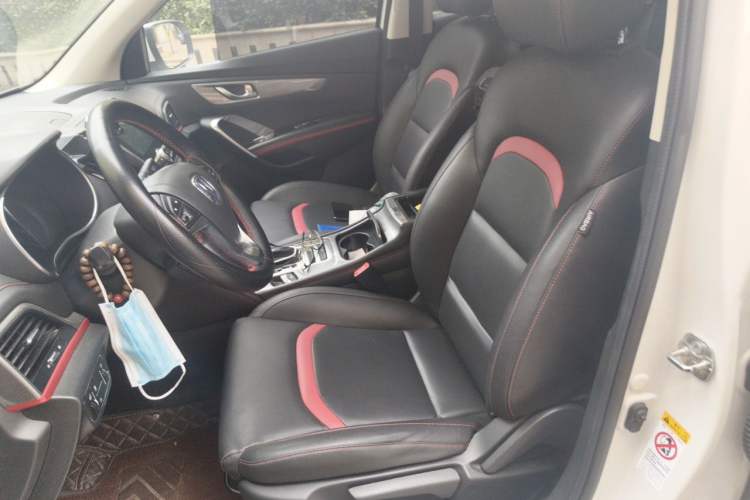 Used CHANGAN CS55 2019 1.5T Automatic Colorful Edition China VI Standard Left Front Seat