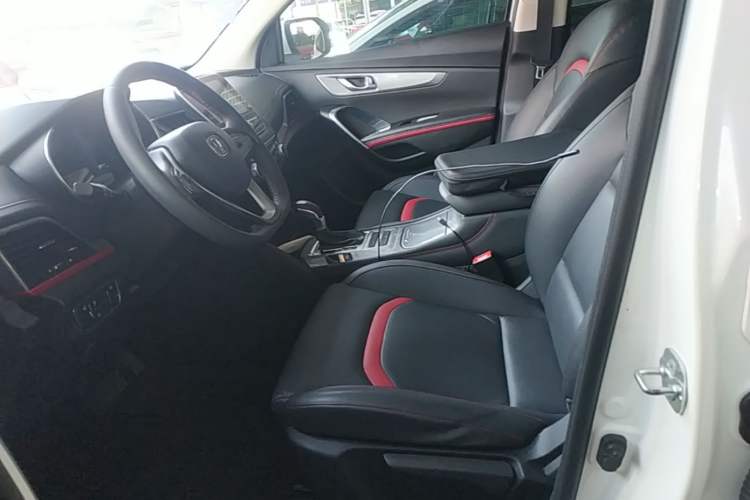 Used CHANGAN CS55 2019 1.5T Automatic Xuan Dong Model China VI Standard Left Front Seat