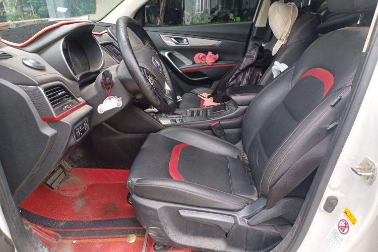 Used CHANGAN CS55 2019 1.5T Automatic Colorful Edition China VI Standard Left Front Seat