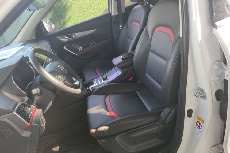 Used CHANGAN CS55 2019 1.5T Automatic Colorful Edition China VI Standard Left Front Seat
