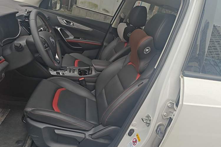 Used CHANGAN CS55 2019 1.5T Automatic Xuan Dong Model China VI Standard Left Front Seat