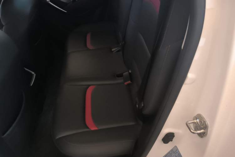 Used CHANGAN CS55 2019 1.5T Automatic Xuan Dong Model China VI Standard Left Rear Seat