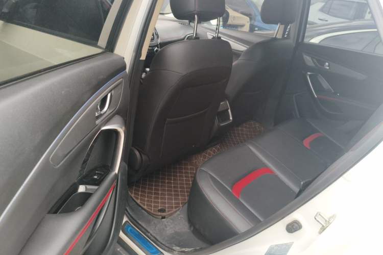 Used CHANGAN CS55 2019 1.5T Automatic Xuan Dong Model China VI Standard Left Rear Seat