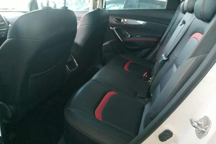 Used CHANGAN CS55 2019 1.5T Automatic Xuan Dong Model China VI Standard Left Rear Seat