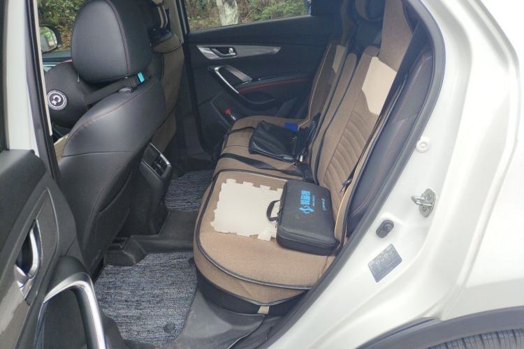 Used CHANGAN CS55 2019 1.5T Automatic Cool Edition China VI Standard Left Rear Seat