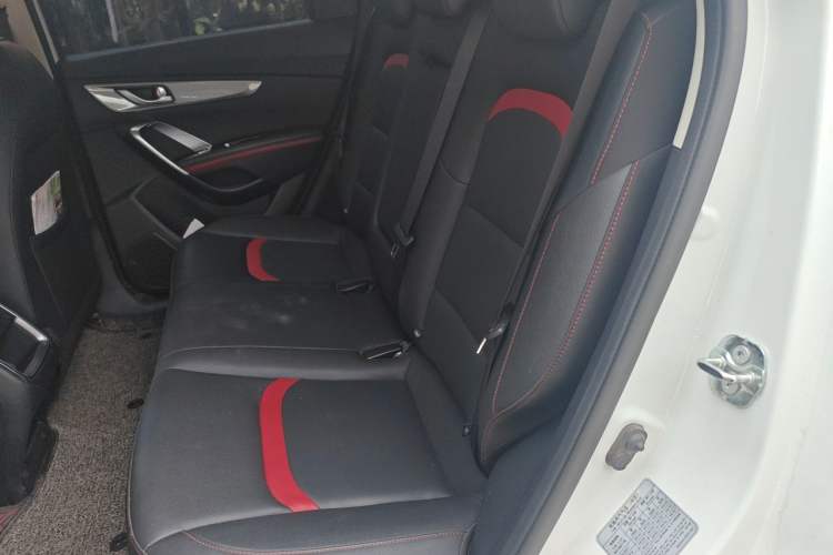 Used CHANGAN CS55 2019 1.5T Manual Colorful Model China VI Standard Left Rear Seat