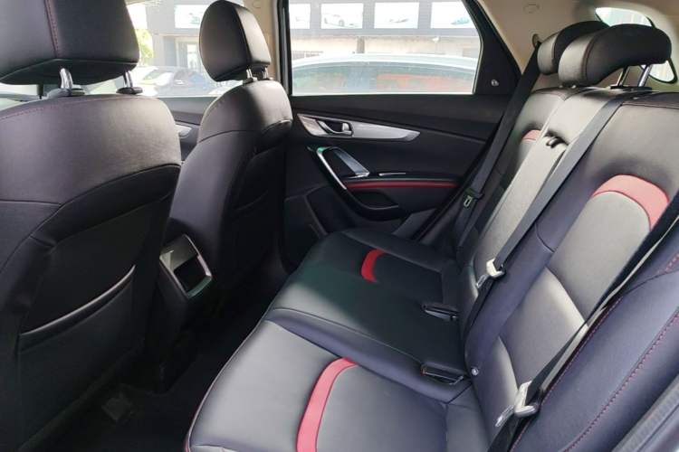 Used CHANGAN CS55 2019 1.5T Automatic Xuan Dong Model China VI Standard Left Rear Seat