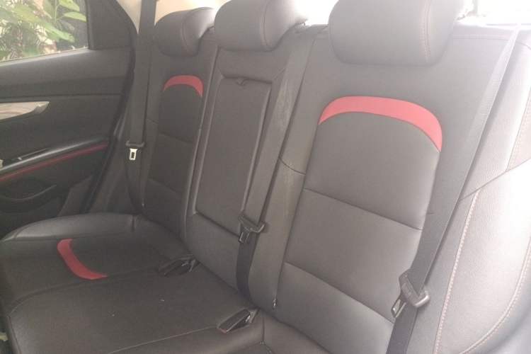 Used CHANGAN CS55 2019 1.5T Automatic Colorful Edition China VI Standard Left Rear Seat