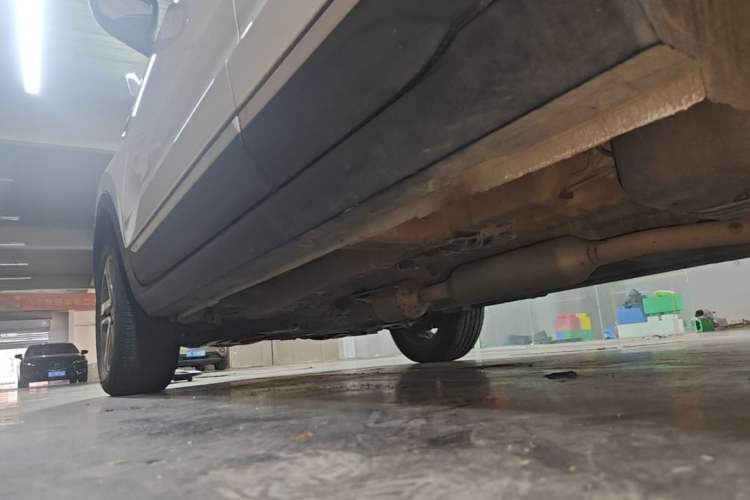 Used CHANGAN CS55 2019 1.5T Manual Colorful Model China VI Standard Left Side Sill