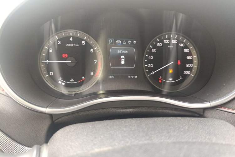 Used CHANGAN CS55 2019 1.5T Automatic Colorful Edition China VI Standard Odometer Close Up