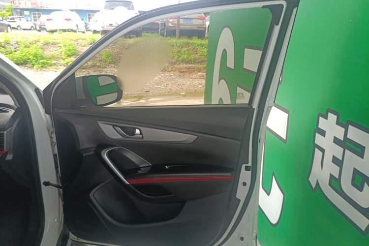 Used CHANGAN CS55 2019 1.5T Automatic Xuan Dong Model China VI Standard Right Front Door Interior